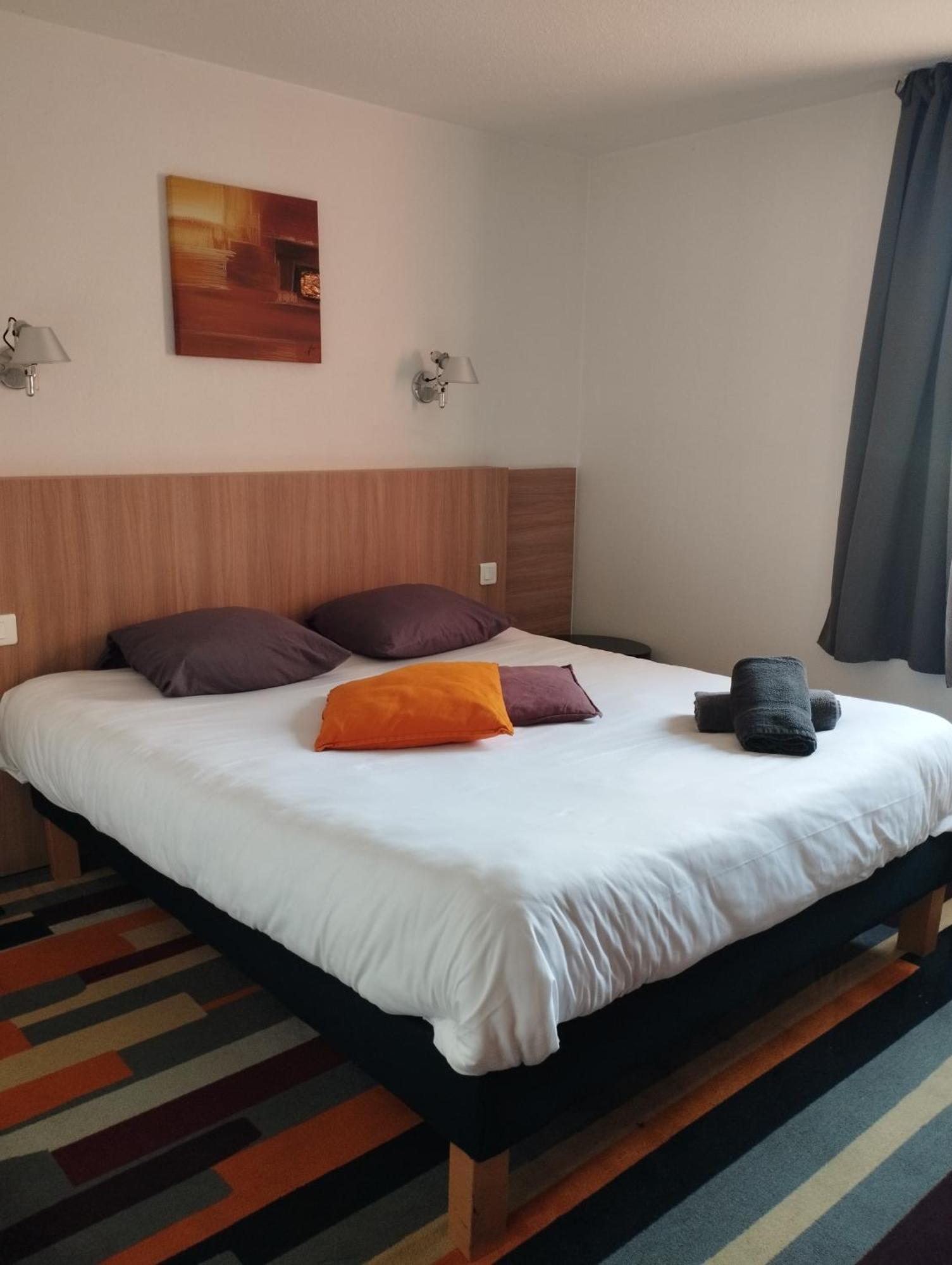 Castelculier Kyriad Direct Agen מראה חיצוני תמונה